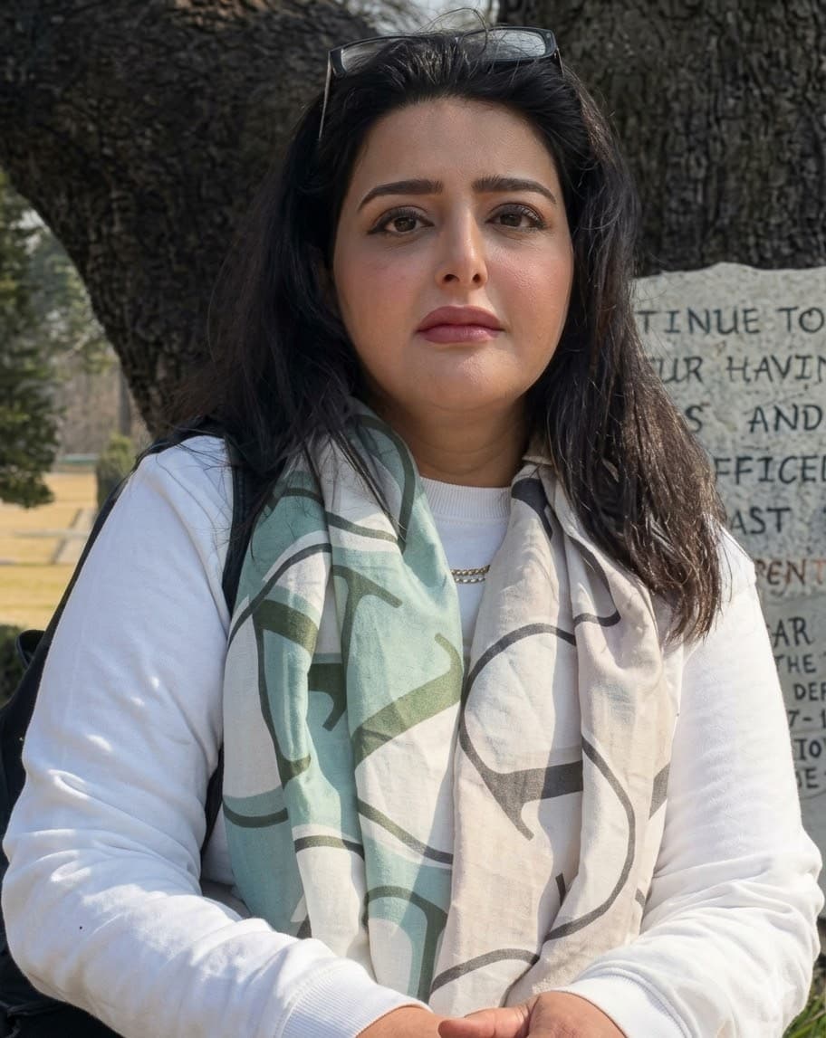 Dr. Hina Khan